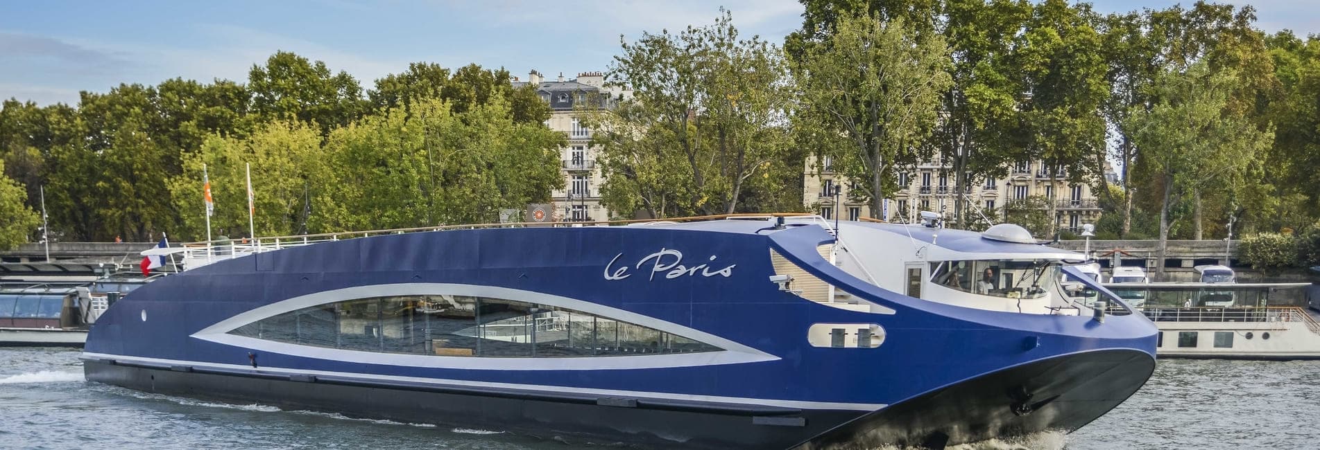Le Paris en navigation sur la Seine