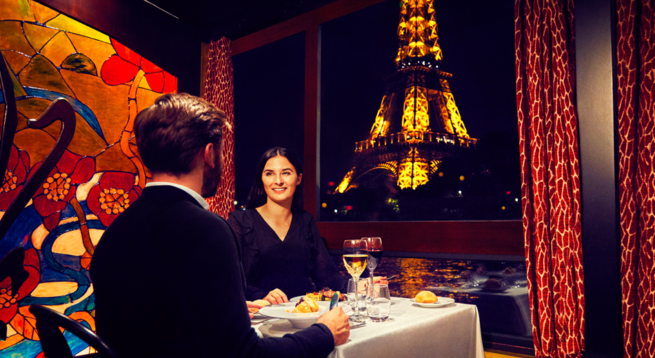 20211012_MAXIMS_09_NUIT_FOCUS_ASSIETTES_DRESSE╠üES_PLATS_950x520_72DPI_SRGB (6)
