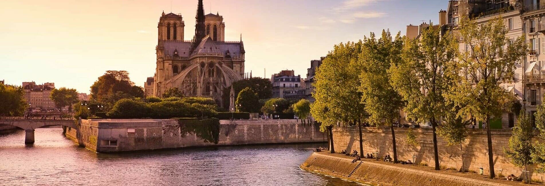 Notre-Dame depuis la Seine