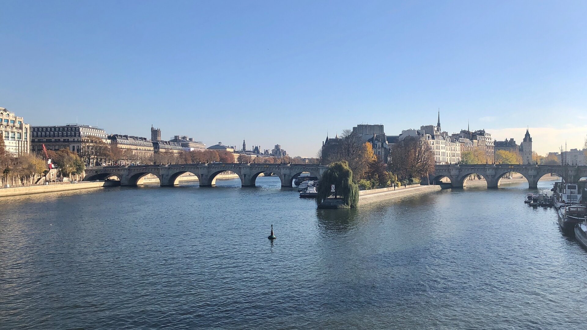 Pont Neuf à Paris