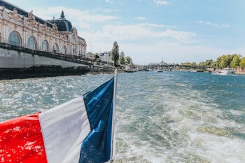 bateau sur la seine paris