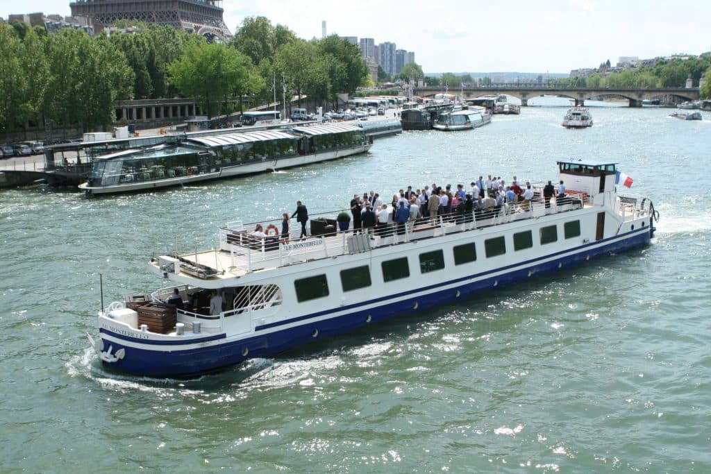 Bateau en navigation