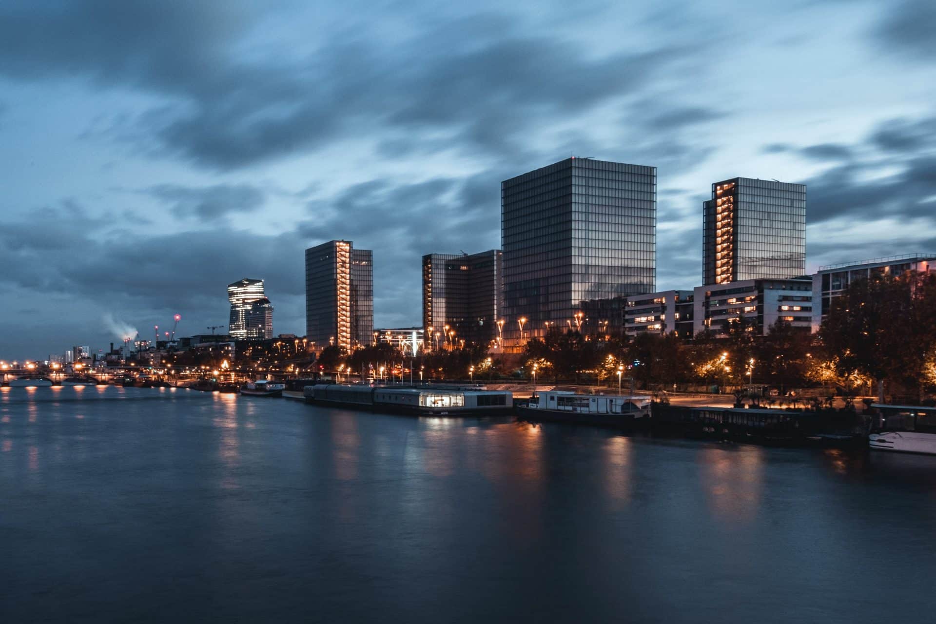 paris seine nuit